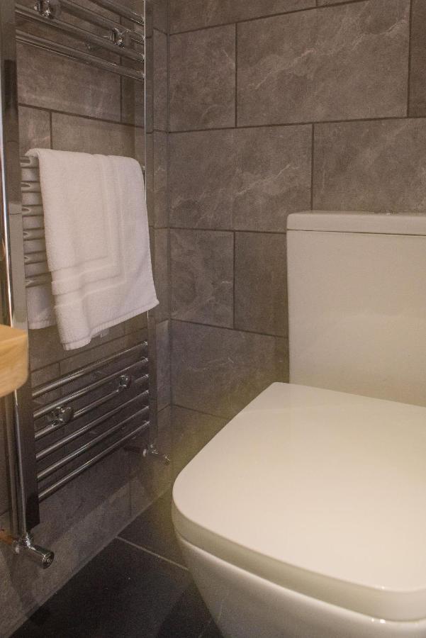 Luxury Super Central Cottage With A Hot Tub/ Gym Портри Екстериор снимка